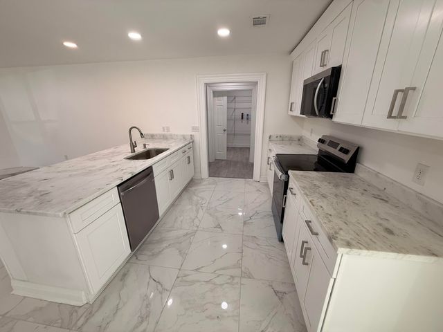 2952 Nantuckett Avenue, North Charleston, SC 29420