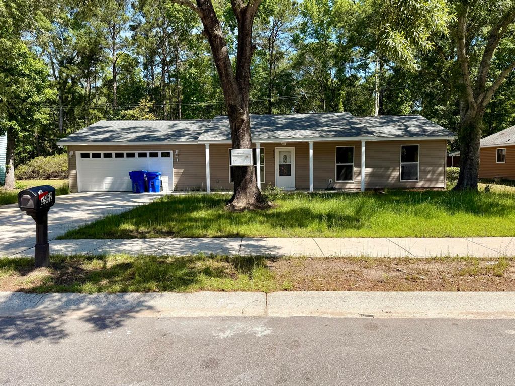 2952 Nantuckett Avenue, North Charleston, SC 29420