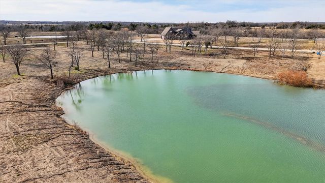 65 Red Bird Lane, Bells, TX 75414