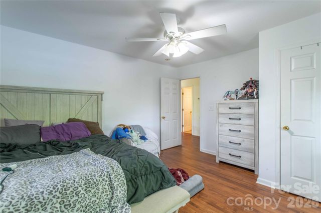 115 Knoll Ridge Lane, Waynesville, NC 28785
