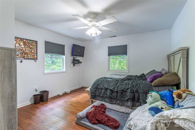 115 Knoll Ridge Lane, Waynesville, NC 28785