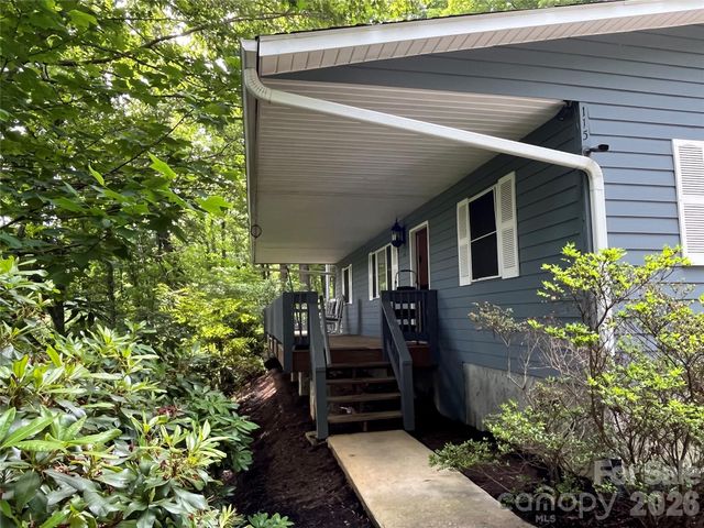 115 Knoll Ridge Lane, Waynesville, NC 28785