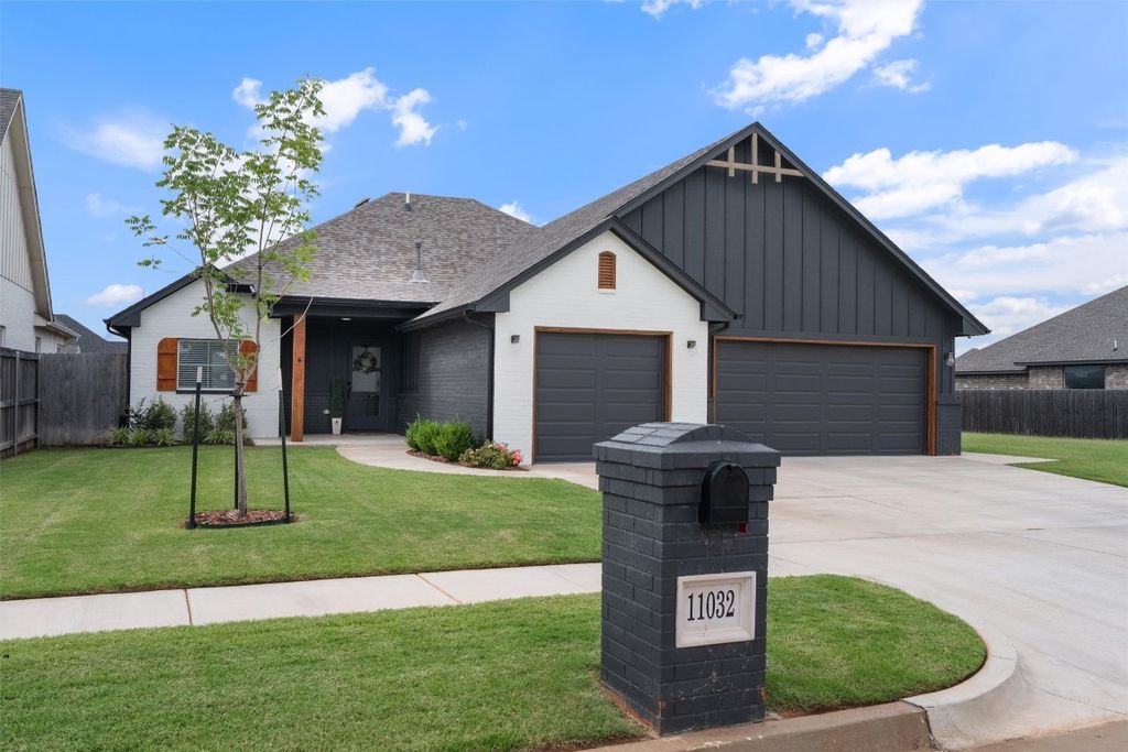 11032 NW 21st Street, Yukon, OK 73099