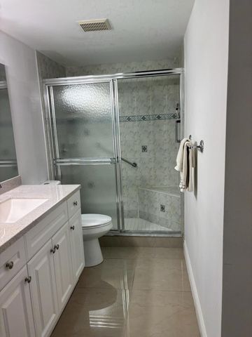 5817 La Pinata Boulevard C-1, Greenacres, FL 33463