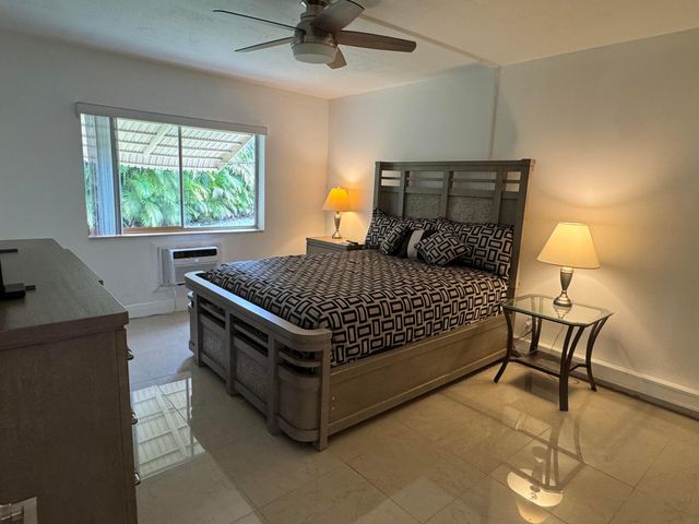 5817 La Pinata Boulevard C-1, Greenacres, FL 33463