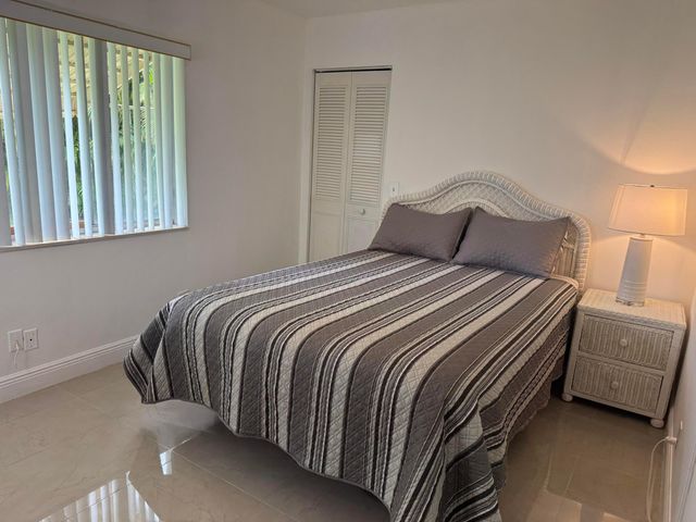 5817 La Pinata Boulevard C-1, Greenacres, FL 33463