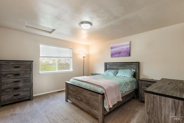 5759 S Moon Land Ave, Boise, ID 83709