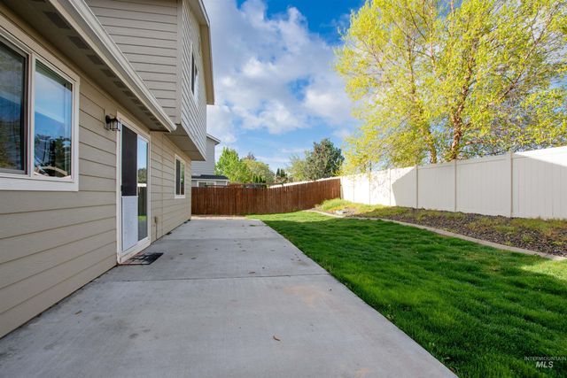 5759 S Moon Land Ave, Boise, ID 83709