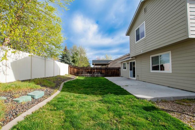 5759 S Moon Land Ave, Boise, ID 83709
