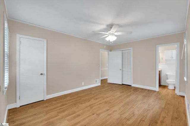 9 Forestdale Drive, Taylors, SC 29687