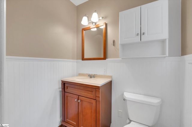 9 Forestdale Drive, Taylors, SC 29687