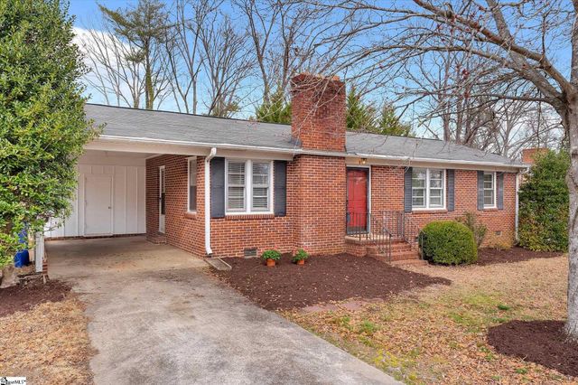 9 Forestdale Drive, Taylors, SC 29687
