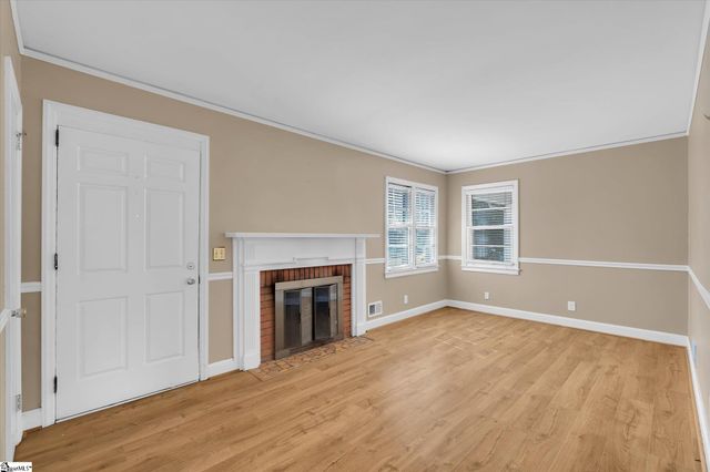 9 Forestdale Drive, Taylors, SC 29687