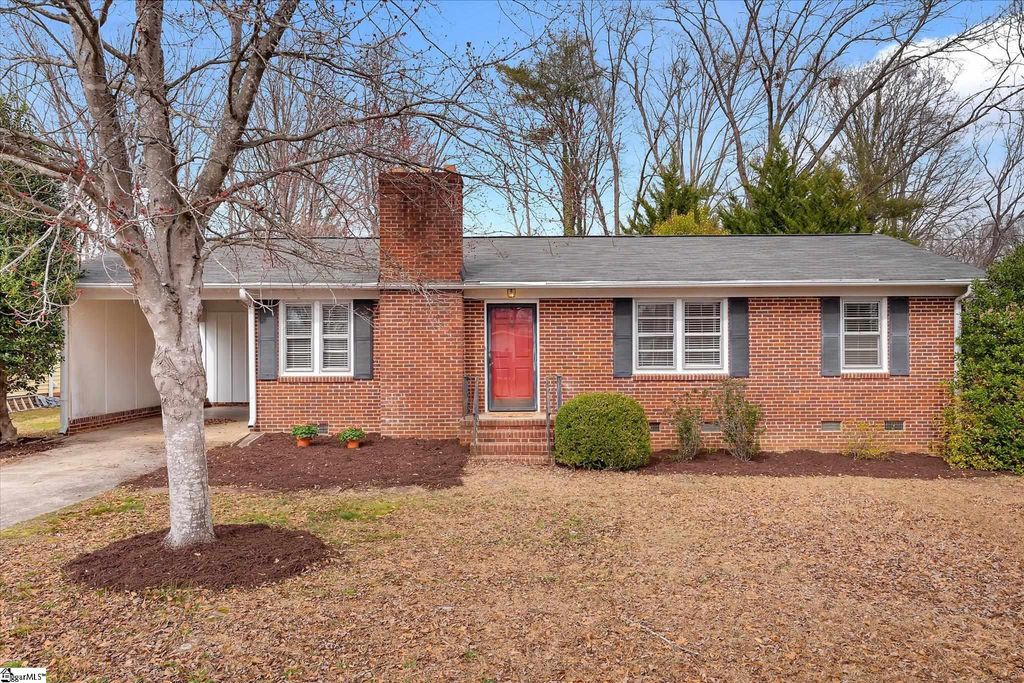 9 Forestdale Drive, Taylors, SC 29687