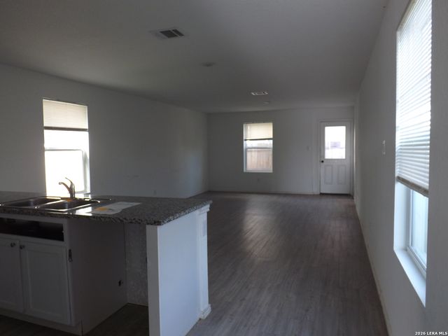 11062 Tree Line, San Antonio, TX 78223