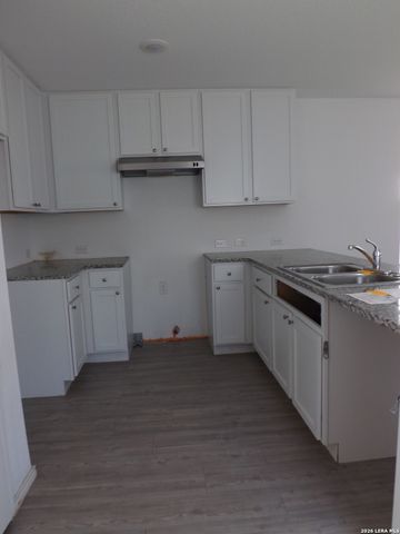 11062 Tree Line, San Antonio, TX 78223