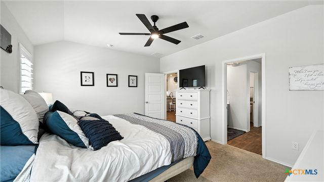 1741 James Street, New Braunfels, TX 78130