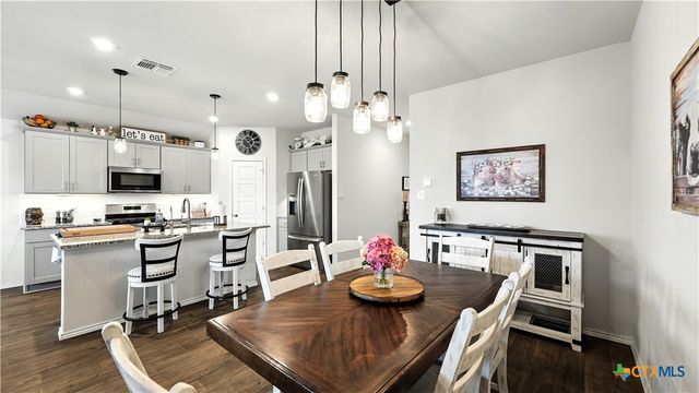 1741 James Street, New Braunfels, TX 78130