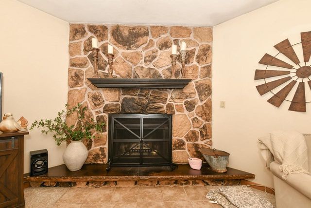2749 N Butlin Drive, Beloit, WI 53511