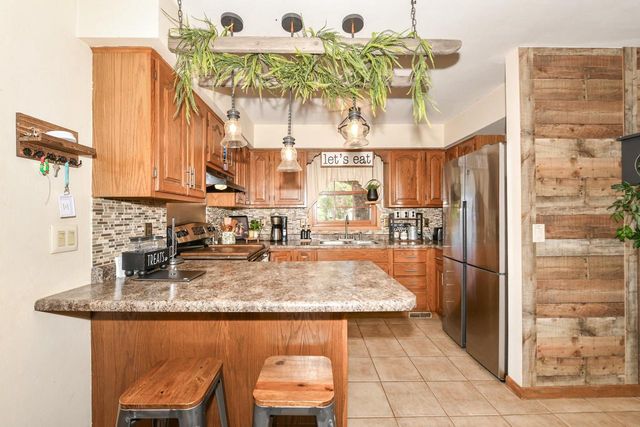 2749 N Butlin Drive, Beloit, WI 53511