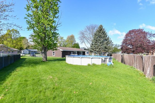 2749 N Butlin Drive, Beloit, WI 53511