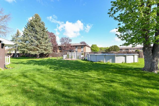 2749 N Butlin Drive, Beloit, WI 53511