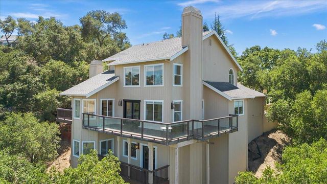17864 Holiday Drive, Morgan Hill, CA 95037