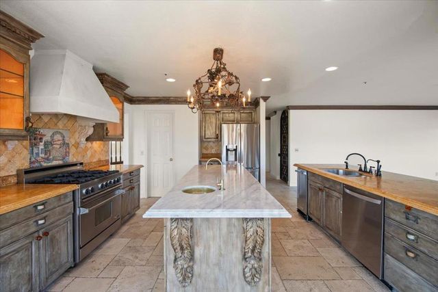 17864 Holiday Drive, Morgan Hill, CA 95037