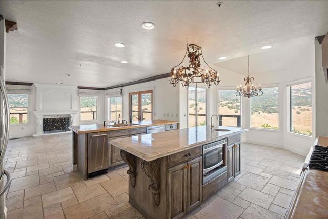 17864 Holiday Drive, Morgan Hill, CA 95037