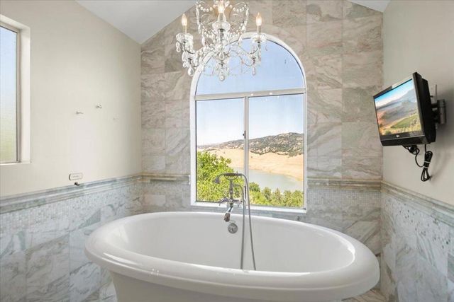 17864 Holiday Drive, Morgan Hill, CA 95037