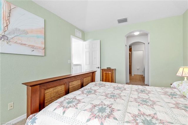 3364 Dandolo CIR, Cape Coral, FL 33909