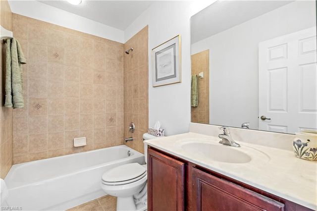 3364 Dandolo CIR, Cape Coral, FL 33909