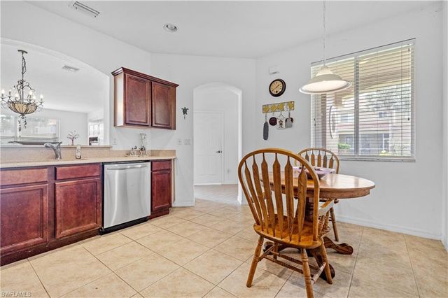 3364 Dandolo CIR, Cape Coral, FL 33909