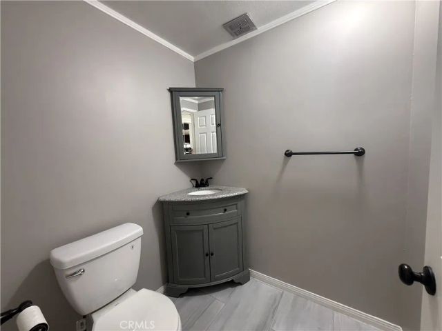 22831 Islamare, Lake Forest, CA 92630