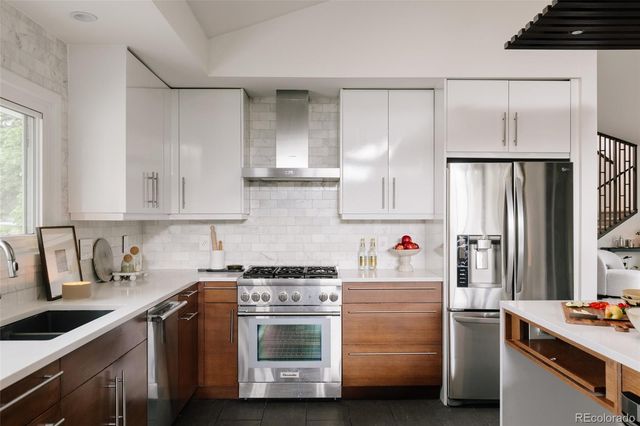 3940 S Dexter Street, Cherry Hills Village, CO 80113