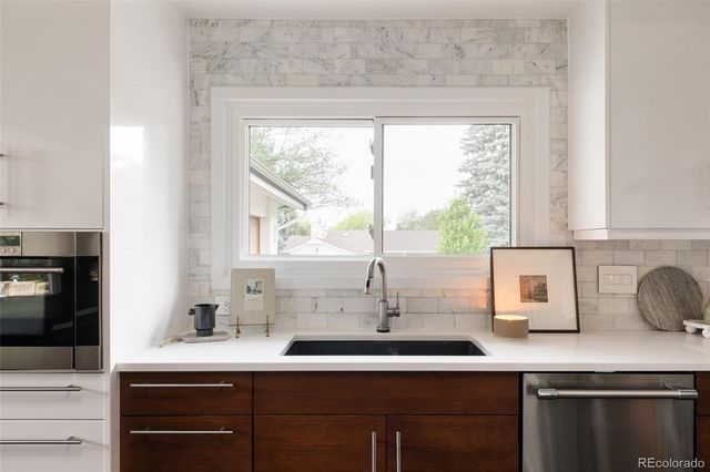 3940 S Dexter Street, Cherry Hills Village, CO 80113