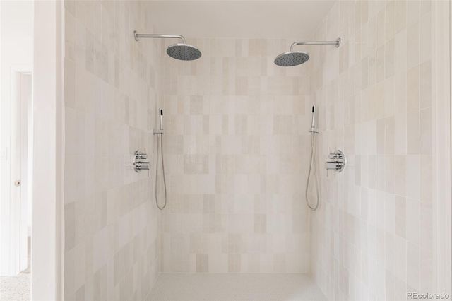 3940 S Dexter Street, Cherry Hills Village, CO 80113