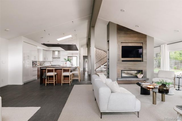 3940 S Dexter Street, Cherry Hills Village, CO 80113