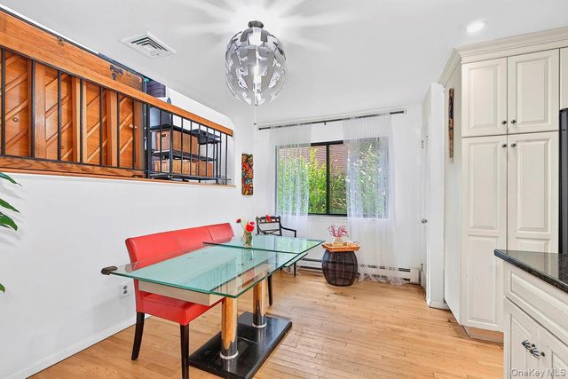 246 Treetop Crescent, Rye Brook, NY 10573