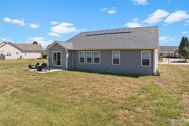 3422 Chippewa Drive, Belleville, IL 62221