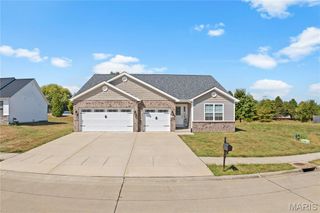 3422 Chippewa Drive, Belleville, IL 62221