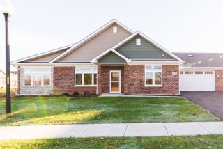 503 Stearn Drive 503, Genoa, IL 60135
