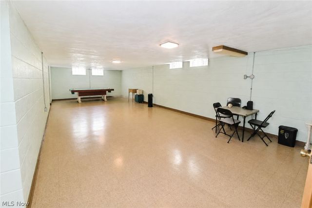 1634 Parkview Drive, Seven Hills, OH 44131