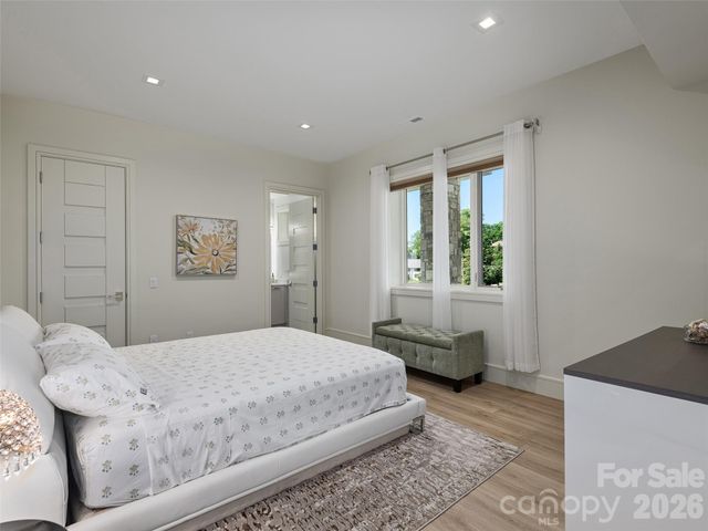 123 Wembley Road, Asheville, NC 28804