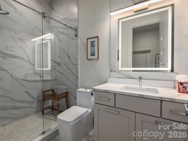 123 Wembley Road, Asheville, NC 28804