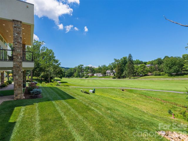 123 Wembley Road, Asheville, NC 28804