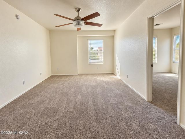 13697 E Oxmoor Valley Drive, Vail, AZ 85641