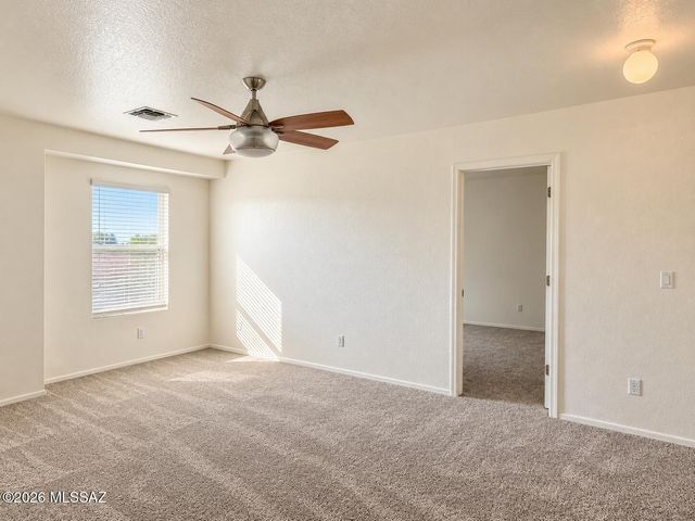 13697 E Oxmoor Valley Drive, Vail, AZ 85641