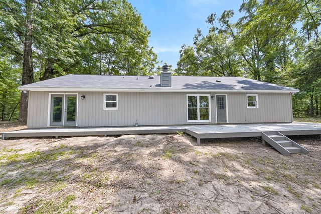 41 Collins Drive, Box Springs, GA 31801