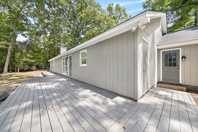 41 Collins Drive, Box Springs, GA 31801
